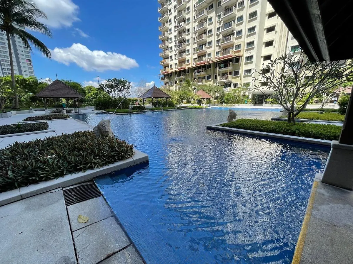 Homestay Aiyu - Luxury Stay Shah Alam 0*,